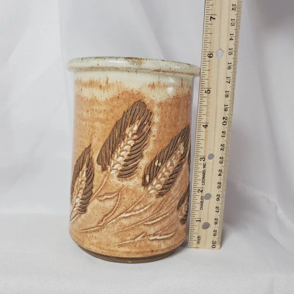 Stoneware Wheat Country Motif Vase/Beech Holder Artisan Studio Art 5.5